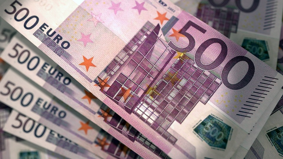 eura pětistovky